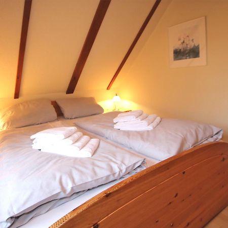 Ferienwohnung Ginsterweg 1b, Whg. 2 Wyk auf Föhr Exterior foto