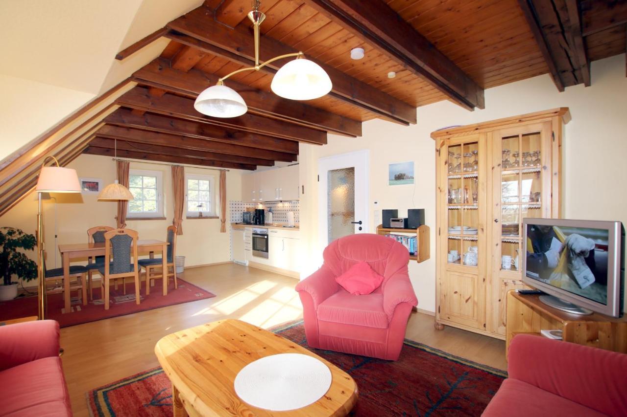 Ferienwohnung Ginsterweg 1b, Whg. 2 Wyk auf Föhr Exterior foto